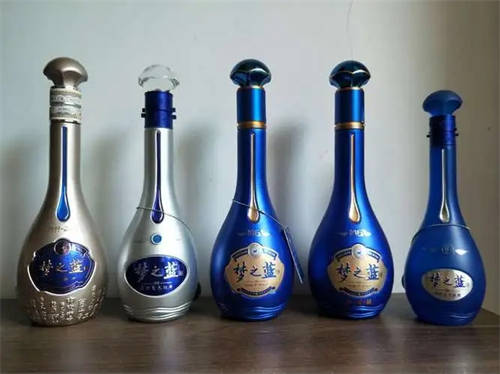 梦之蓝M6+多少钱一瓶52度白酒价格查询 梦之蓝M6+多少钱一瓶52度白酒价格查询