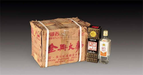 浓香型白酒哪些品牌比较好喝 浓香型白酒哪些品牌比较好喝