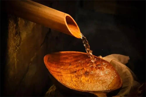 老酱香酒为什么越陈越香 老酱香酒为什么越陈越香