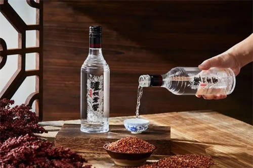 2023泸州老窖六年窖头曲价格查询 2023泸州老窖六年窖头曲价格查询