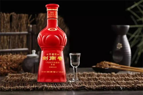 2023年珍藏级剑南春52度500ml价格