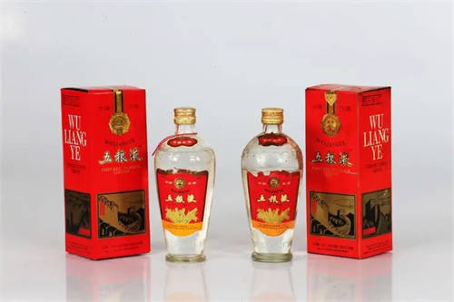 五粮液浓香型天地春豪华52度价格表 五粮液浓香型天地春豪华52度价格表