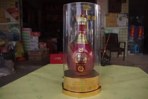泸州老窖尊王藏品52度价格多少钱 泸州老窖尊王藏品52度价格多少钱