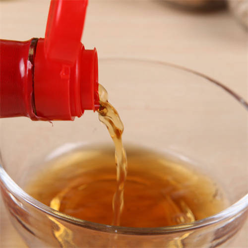 做菜用料酒还是白酒去腥好 做菜用料酒还是白酒去腥好