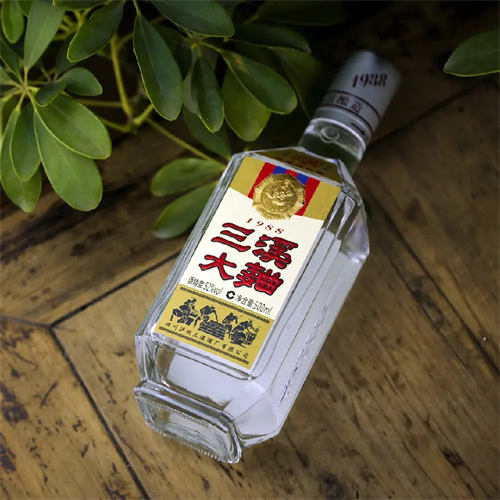 52度浓香型三溪大曲有什么特点