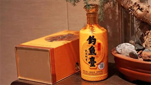 钓鱼台贵宾酒53度酱香型价格多少钱 钓鱼台贵宾酒53度酱香型价格多少钱