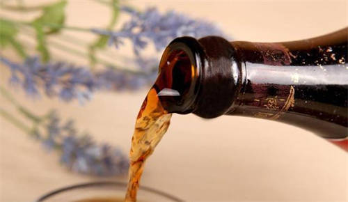 开口的白酒可以炒菜吗
