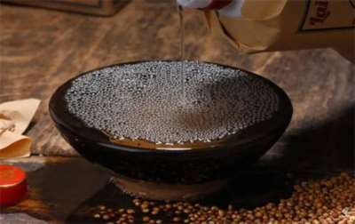 粮食白酒.jpg
