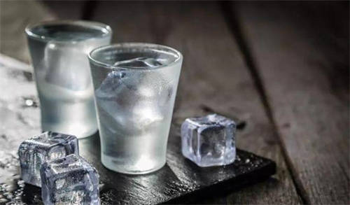 白酒为什么冷藏不成冰