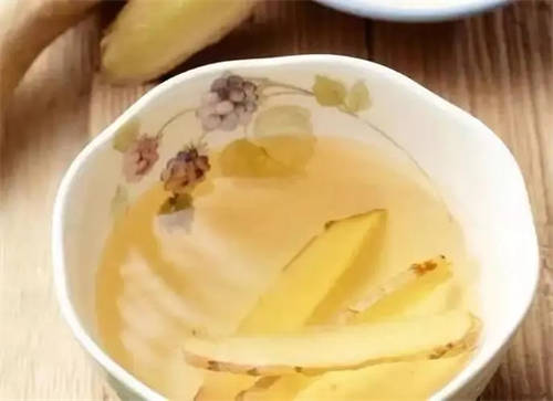 姜汤里面可以加白酒吗 姜汤里面可以加白酒吗