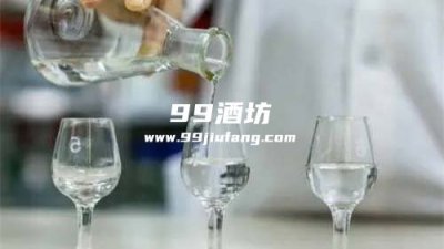 茅台酒是什么做的