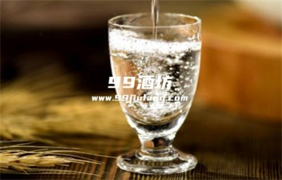 低档白酒如何打开瓶盖