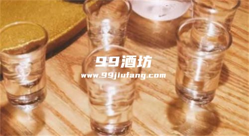 人参泡酒能用白酒吗
