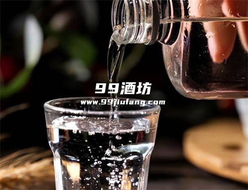 怎样将高度白酒变低度白酒