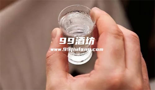 怎样鉴定白酒是不是粮食酒