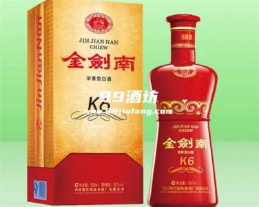 白酒酱香型与浓香型哪种顺口