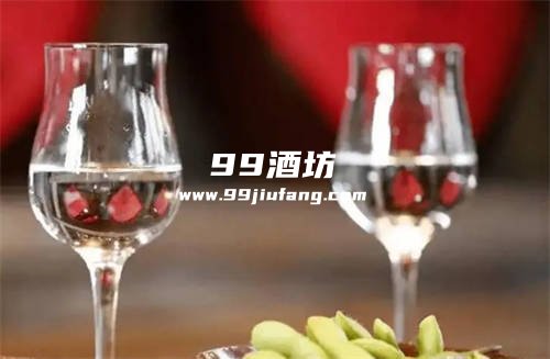 花雕酒和白酒有什么区别