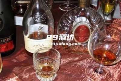 美国红酒与白酒的区别有哪些