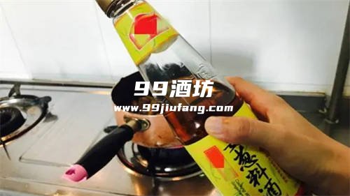 白酒炒菜可以放白糖吗
