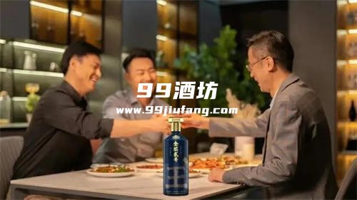 喝白酒需要倒壶里摇晃吗