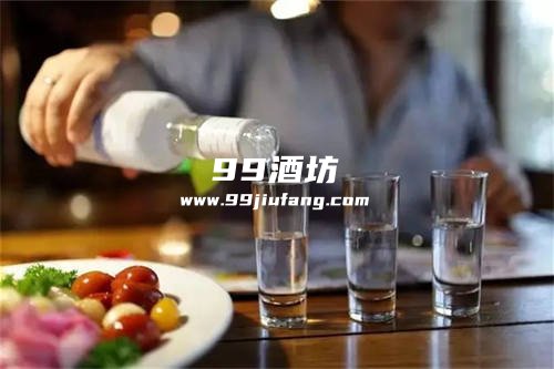 喝白酒后喝点啤酒好吗