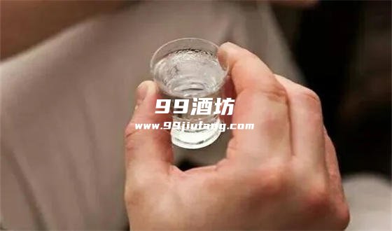 喝白酒头上冒汗是不是好酒