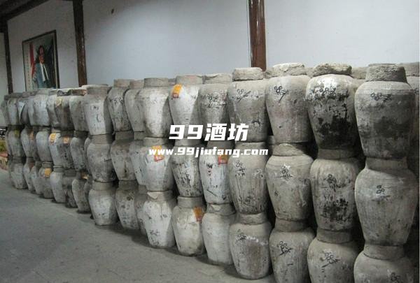 白酒制作成酸酒的原理