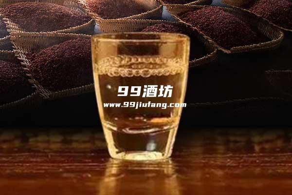 酒是黄的好，酒是陈的香?