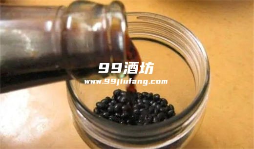 大蒜白酒泡黑豆的作用