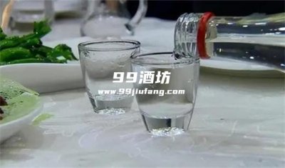 为什么喝白酒就拉肚子