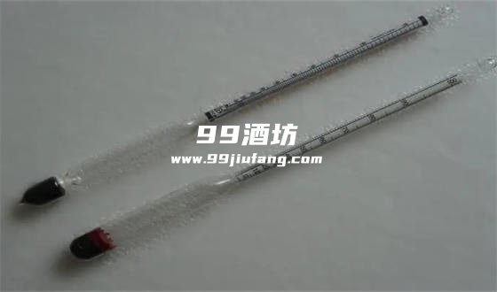白酒的酒精浓度与密度关系