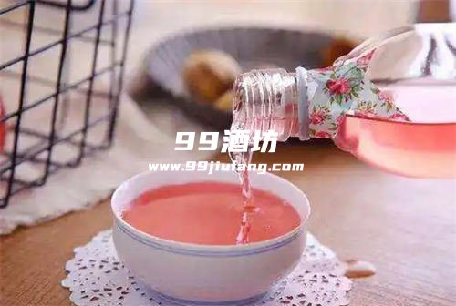 白酒里面可以放桃花吗