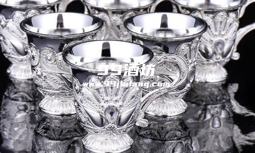 银器装白酒好吗