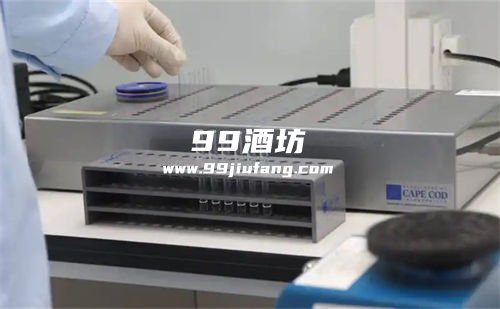 去美国留学能带几瓶白酒