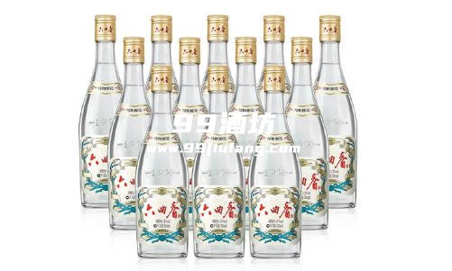 六曲香的是什么酒