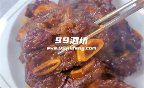 炖牛排用白酒还是料酒呢