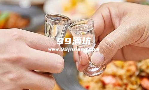新手喝白酒要注意什么