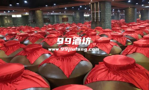 白酒存放几年可去酒糟味