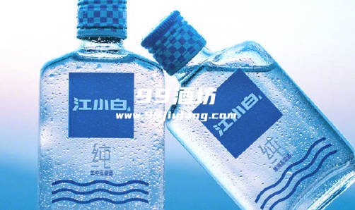 家里喝的白酒推荐，人久久酱酒适合在家喝吗