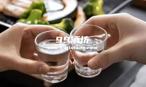华茅蓝和王茅白哪个好喝