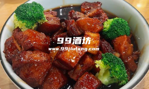 煮肉放白酒是做什么用的