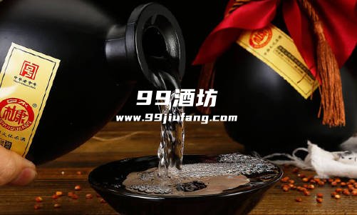 窖底酒好还是双轮底酒好