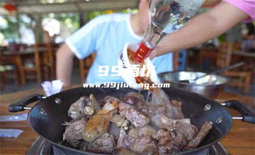 做菜时放了点白酒能吃头孢吗