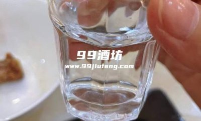 白酒里面看着亮晶晶是好事还是坏事