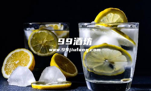 白酒炒菜好还是料酒炒菜好