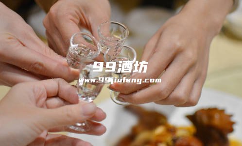 河南与山东喝酒哪个厉害，人久久白酒告诉你