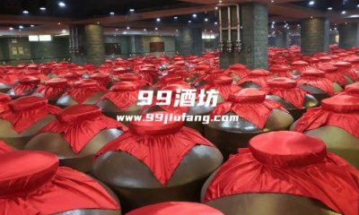 黄酒和白酒哪个适合陈放