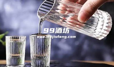 送长辈白酒高度还是低度好