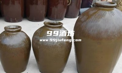 酒坛里空置部分长霉还能饮用吗，人久久白酒告诉你