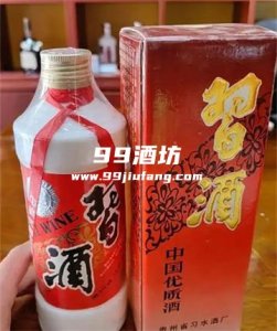 收藏多年白酒中为啥有油漆味